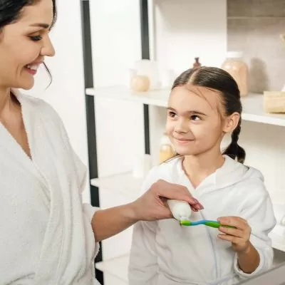 Inilah 5 Pesan yang Seringkali Disampaikan Ibu dalam Menjaga Kesehatan Gigi dan Mulut